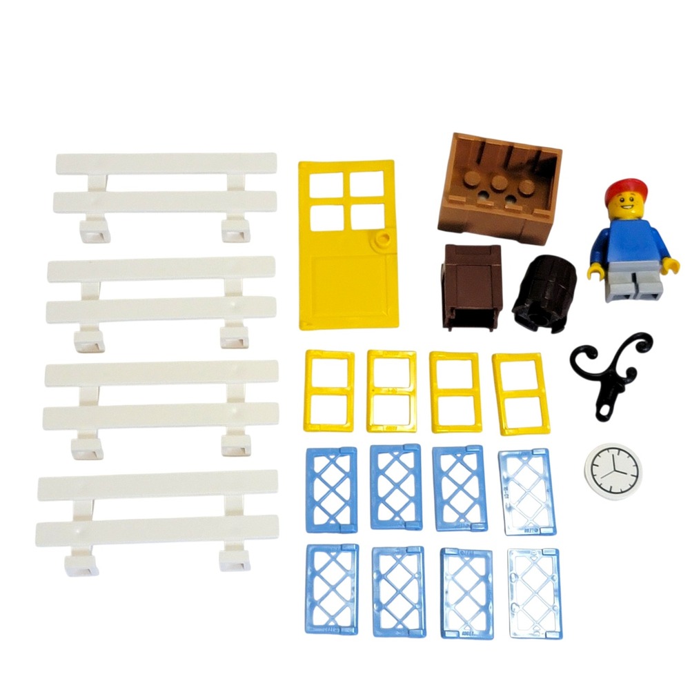 LEGO Town City House Builder Lot 22 Pc + Minifigure Door Windows Fence Crates